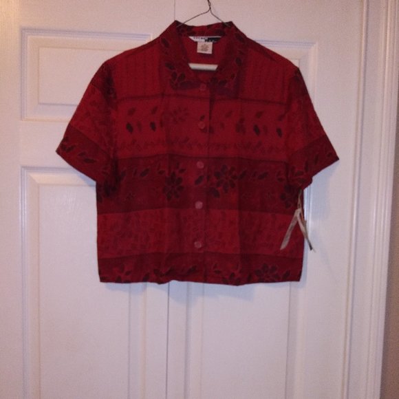 women's top. Brand: Studio by JPR NWT M 10-12 - Picture 1 of 4
